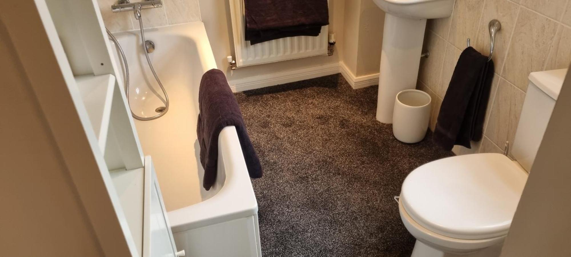 Swindon 6 Deluxe Doubles 2 With En Suite In Large House - No Pets מראה חיצוני תמונה